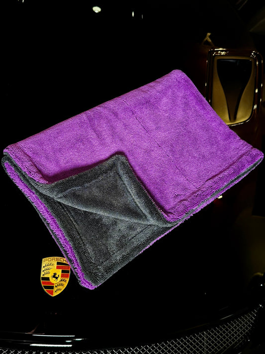 Twisted Loop Drying Towel